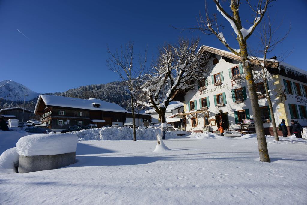 Alpengasthof Zur Post シャットヴァルト エクステリア 写真